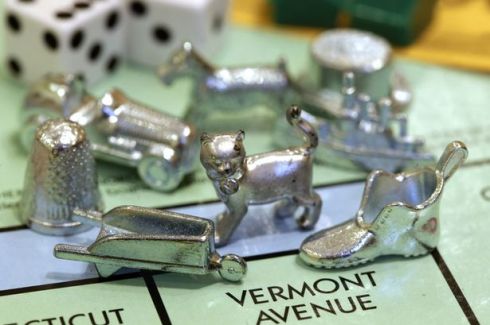 The+newest+Monopoly+token,+a+cat