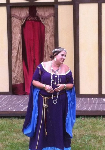 Kelly Dowling as Gertrude