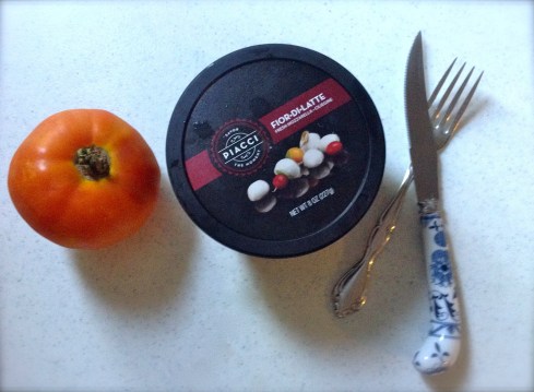 Mr. Tomato and the Mozzarella Ball gang