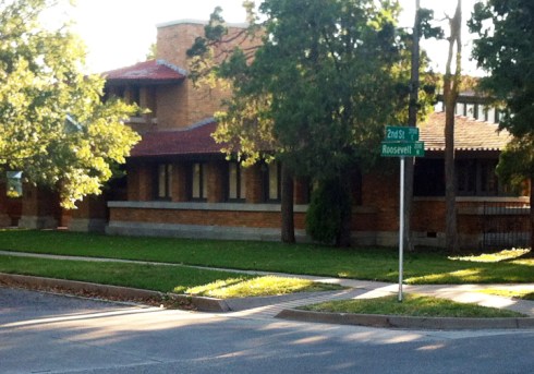 The house is at the corner of 2nd and Roosevelt streets.