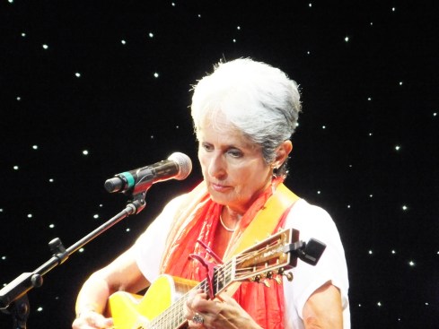 Joan_Baez_2012