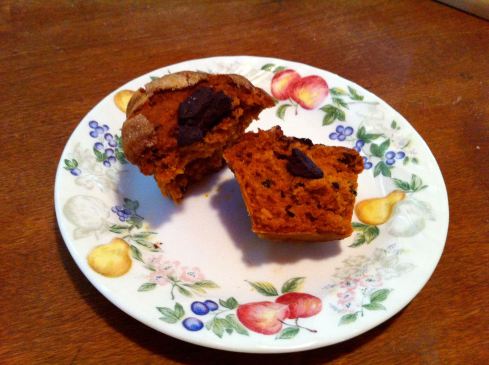 The chocolate kept its shape and made a nice little well of dark deliciousness. I used a bar that had 80% Cocoa so it was super dark and yummy. 